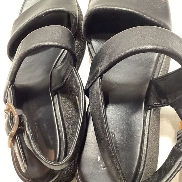 Vince Laguna Leather Platform Sandal In Black - Picture 16 of 16